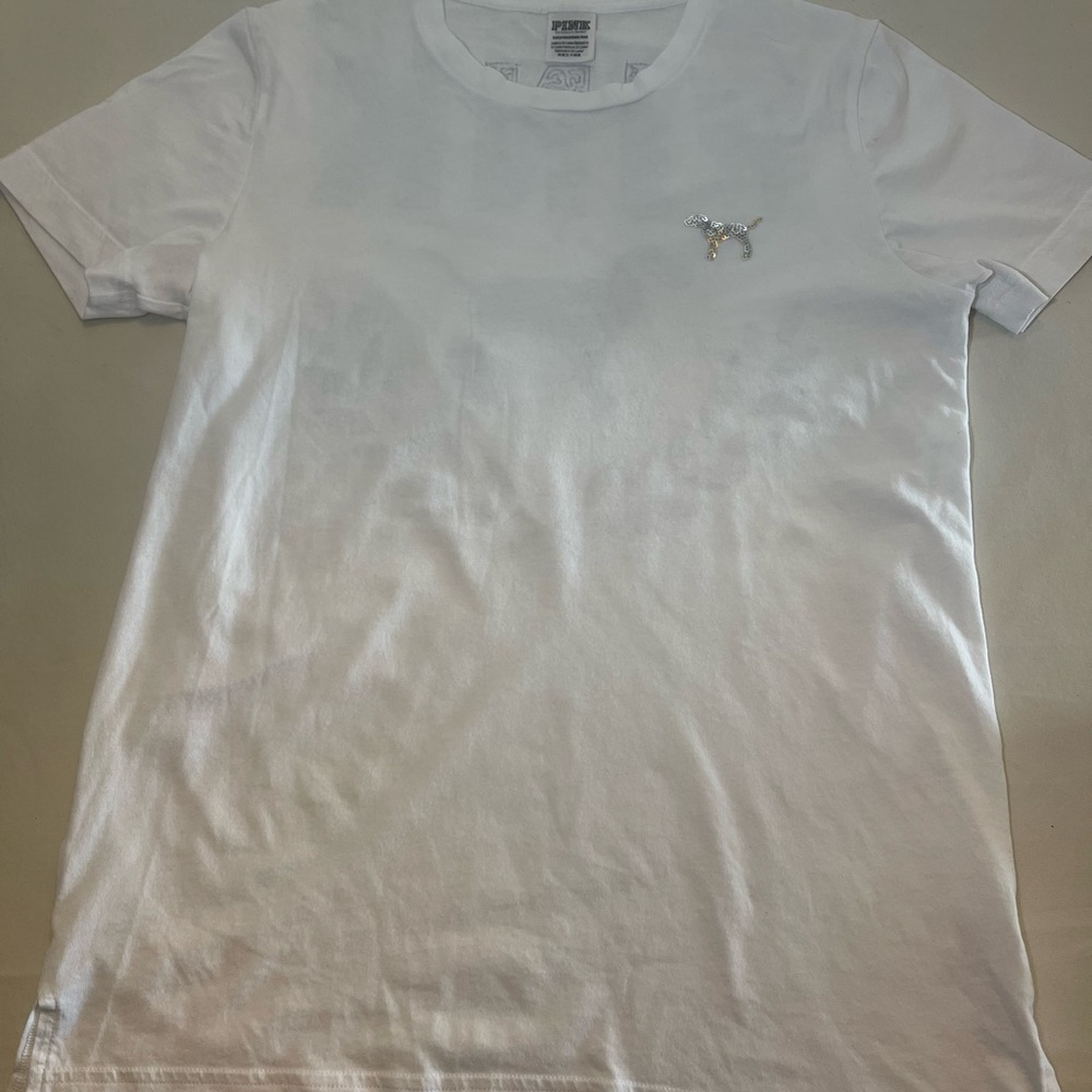 White Victoria Secret PINK t-shirt